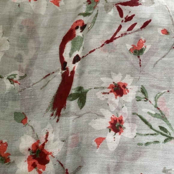Gray floral and bird, print, scarf, gauzy and lightweight - Picture 2 of 3